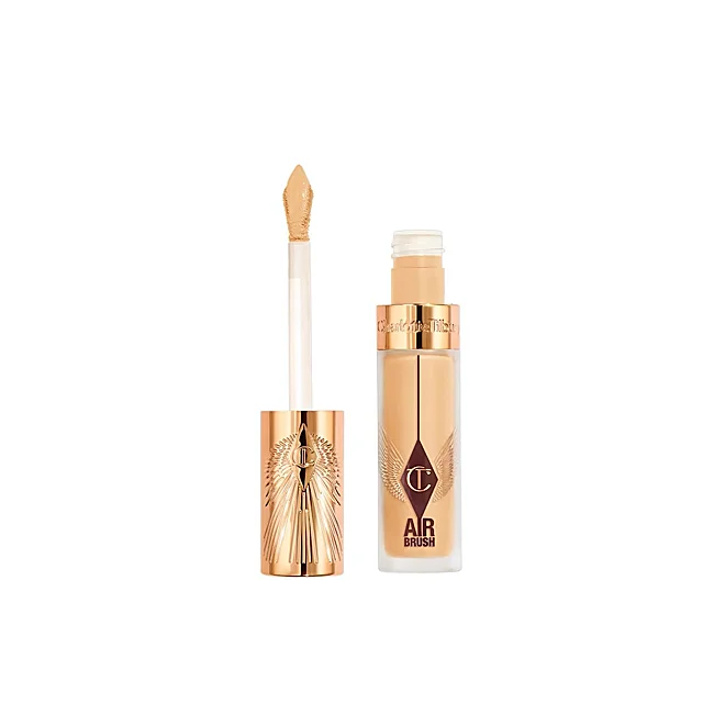 Airbrush Flawless Blur Concealer by Charlotte Tilbury.