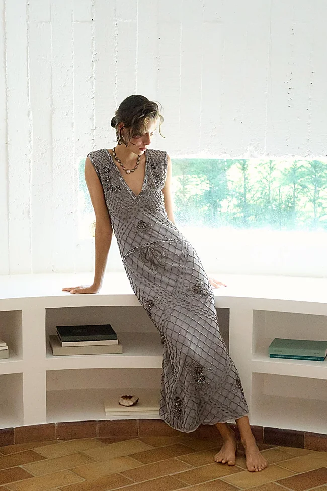 Vestido midi de Zara (169 euros)