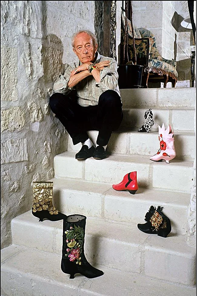 Roger Vivier (1988).