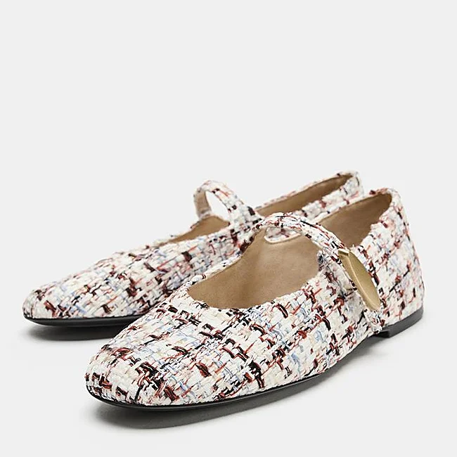 Bailarinas de tweed de Zara (39,99 euros)
