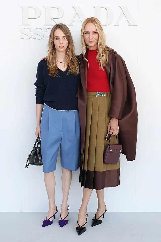 Maya Hawke y Uma Thurman en la Milan Fashion Week.