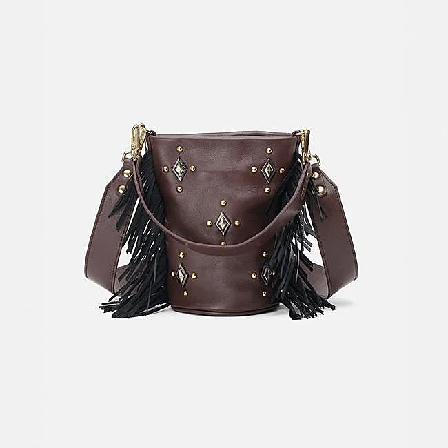 Bolso con flecos de Mércules, 245 euros.