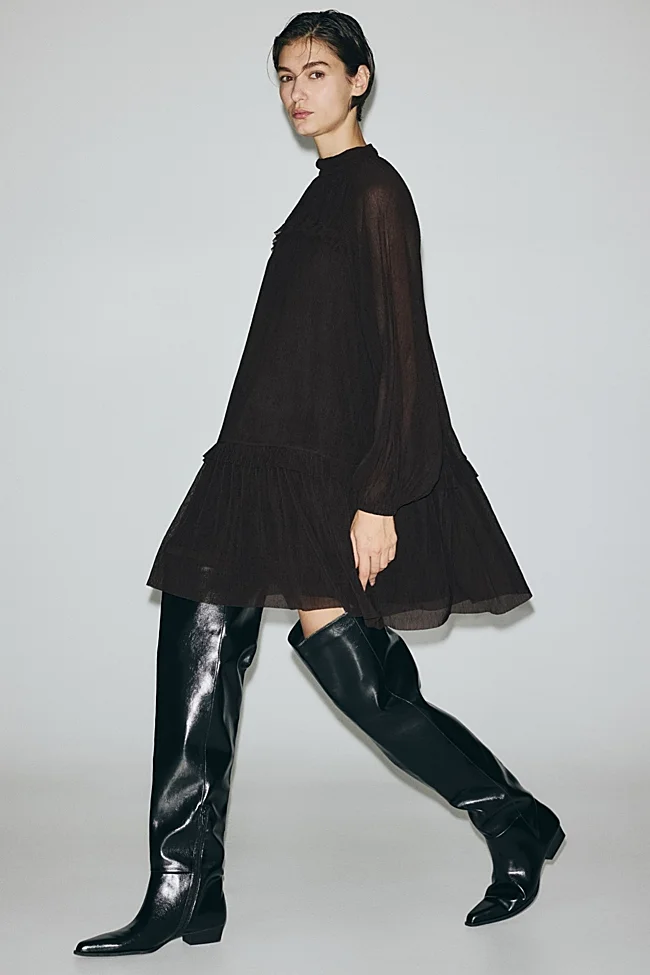 Vestido marrón de H&M (34,99 euros)