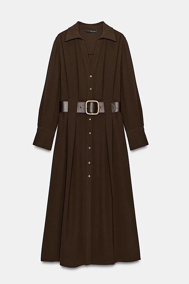 Vestido midi de Zara (45,99 euros)