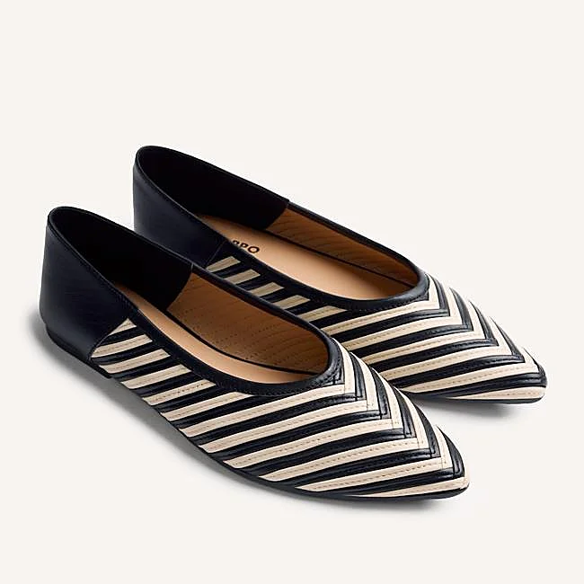 Bailarinas de piel bicolor de Gioseppo, 54,95 euros.