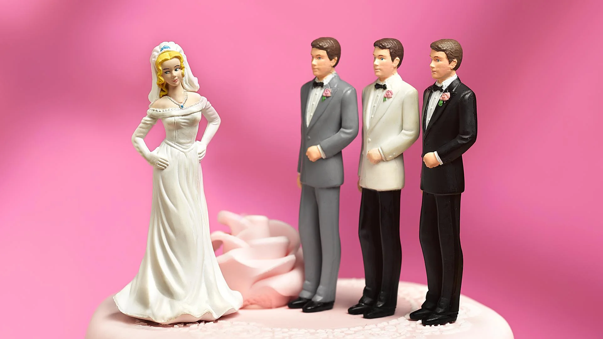 Romantic Plan B: The Most Curious Trend in Relationships