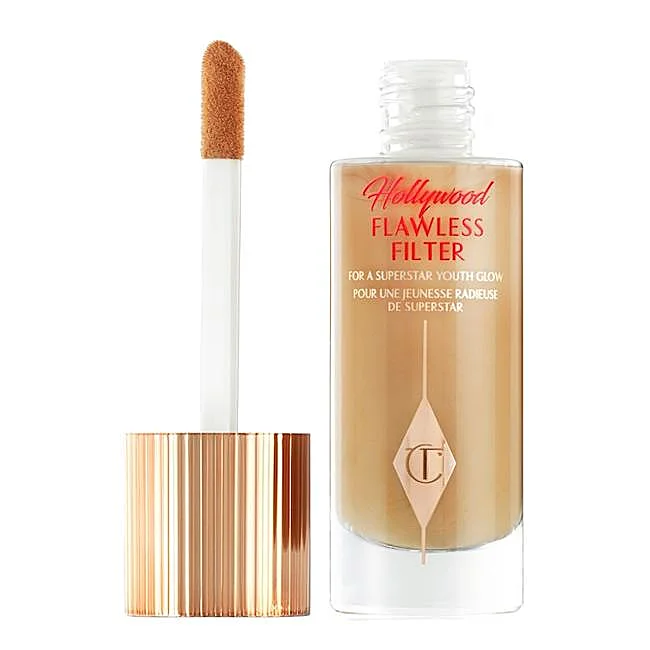 Hollywood Flawless Filter by Charlotte Tilbury.