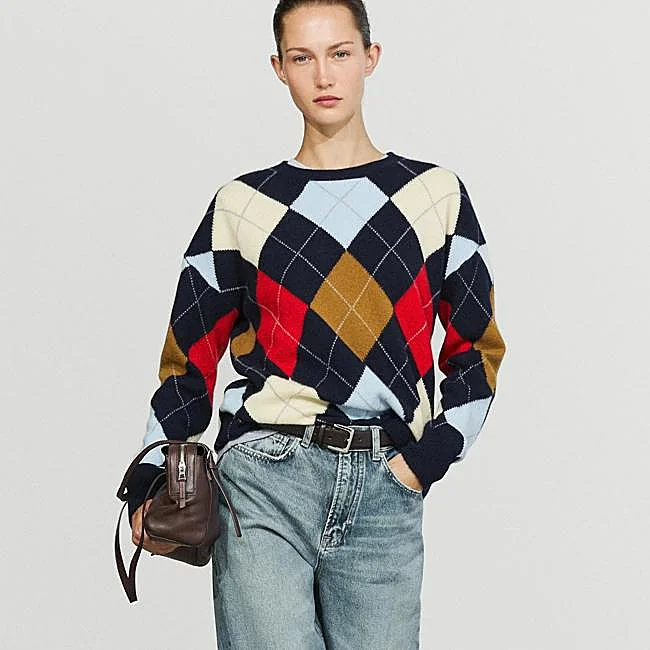 Jersey de colores de Massimo Dutti, 89,95 euros.