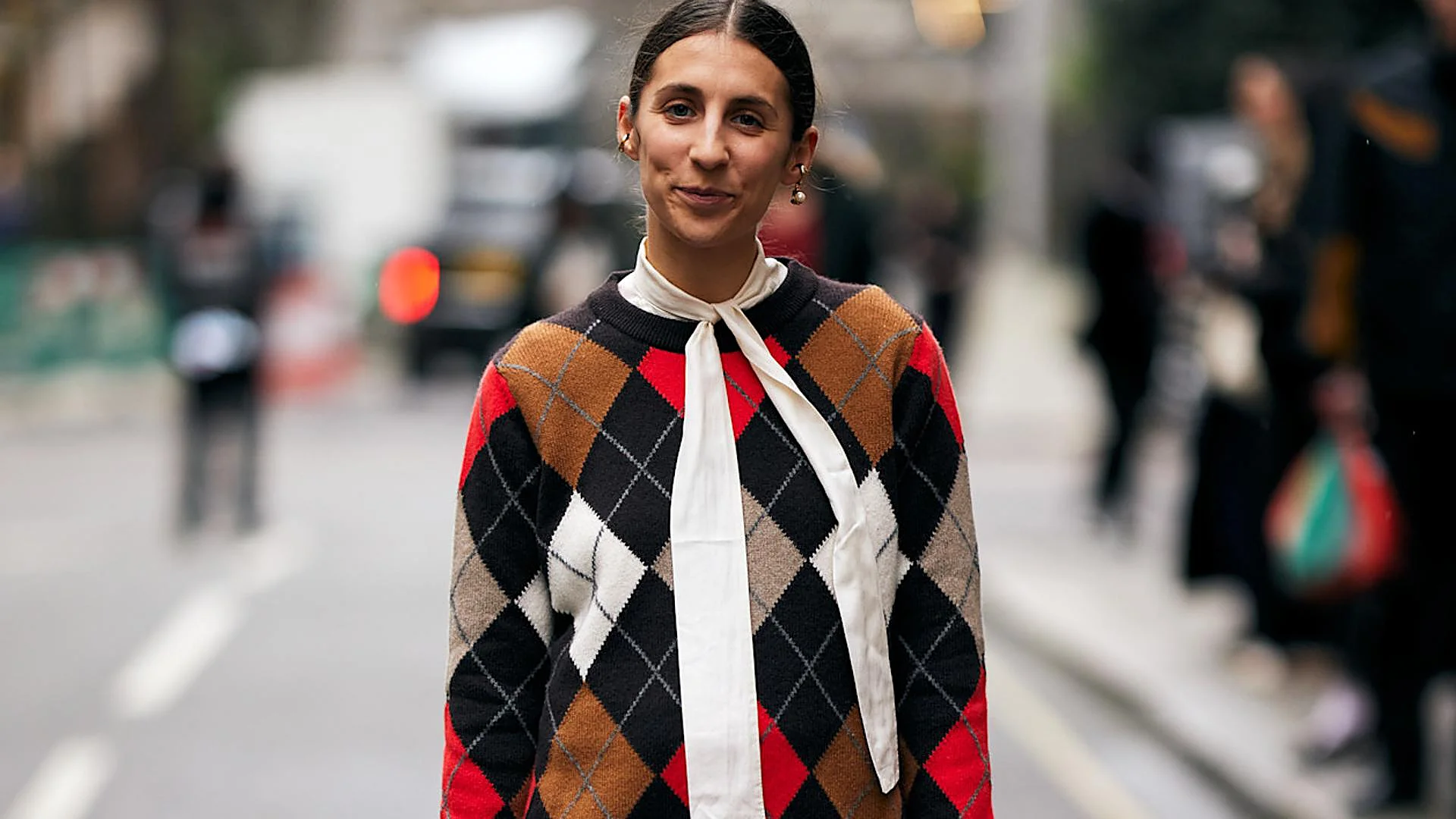 Best Autumn Argyle Knits: Perfect for Simple Looks