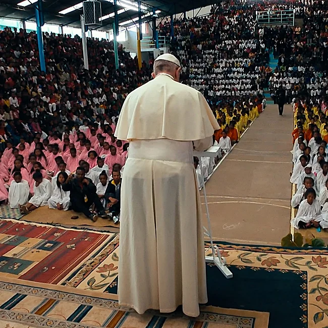 El papa Francisco durante su viaje a Madagascar en 2019.