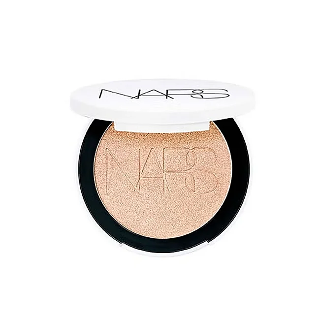 Light Reflecting Luminizer by NARS.