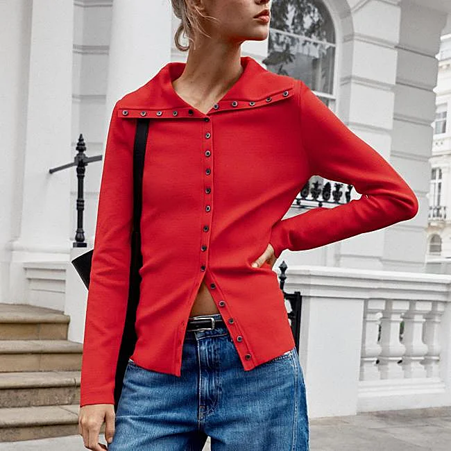 Cárdigan rojo de Zara, 49,95 euros.