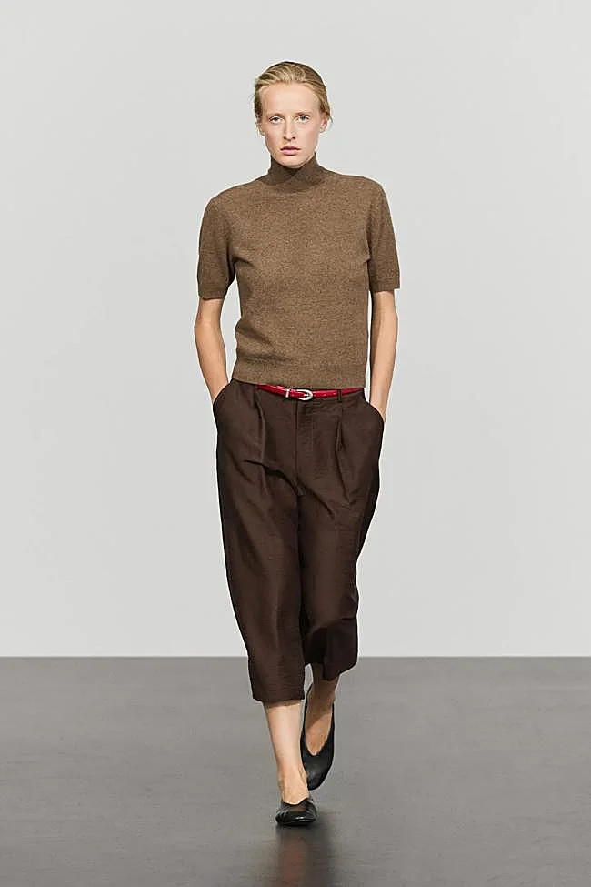 Jersey de manga corta de cashmere de Massimo Dutti.
