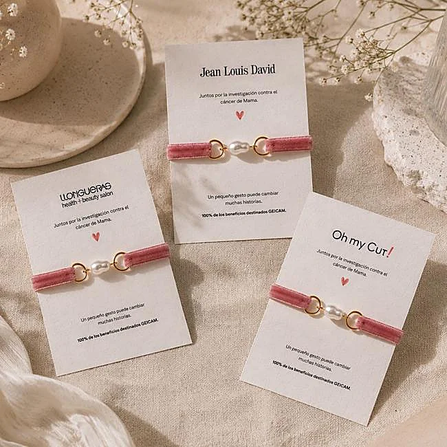 Pulseras del Grupo Provalliance con motivo del cáncer de mama (4,90€)