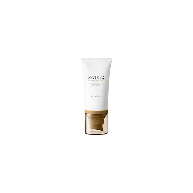 Protector solar Madagascar Centella Air-fit Suncream de SKIN1004.