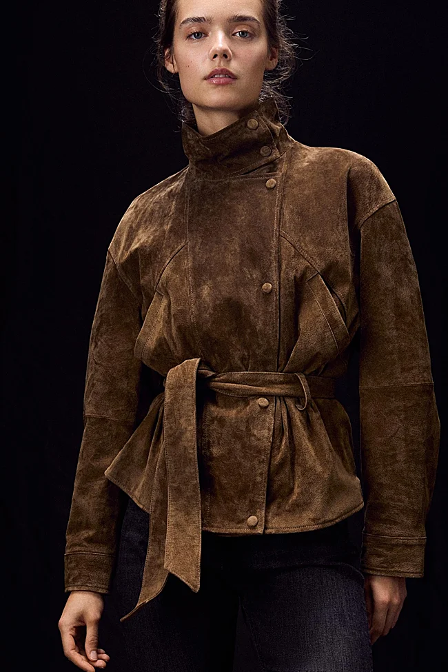 Chaqueta de ante de Stradivarius (119 euros)