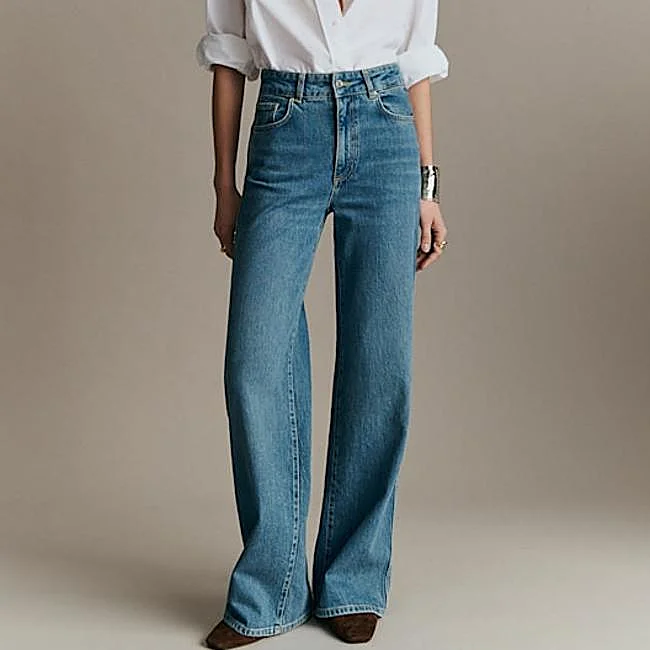 Jeans from Sézane, 120 euros.