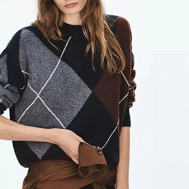 Jersey de rombos de Mango, 49,99 euros.