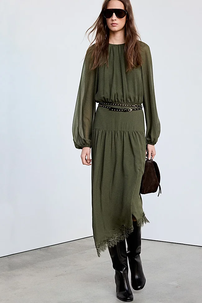 Vestido midi de Mango (69,99 euros)